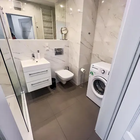 304 Baltica Hallera 223 Zresetuj Sie W Gdansku Blisko Morza